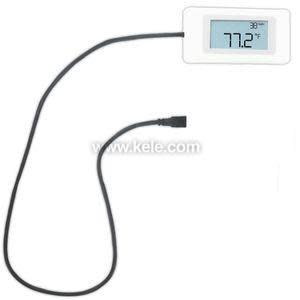 Remote temperature display showing 77.2°F with sensor cable.