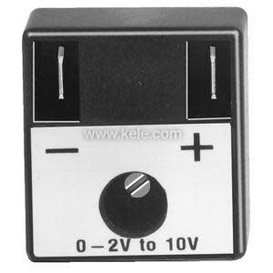 Small square device with plus and minus terminals, central screw, and scale from 0‑2 V to 10 V.