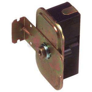 Silver and black pressure switch mounted on L-shaped bracket.