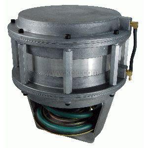 Large cylindrical actuator with internal diaphragms